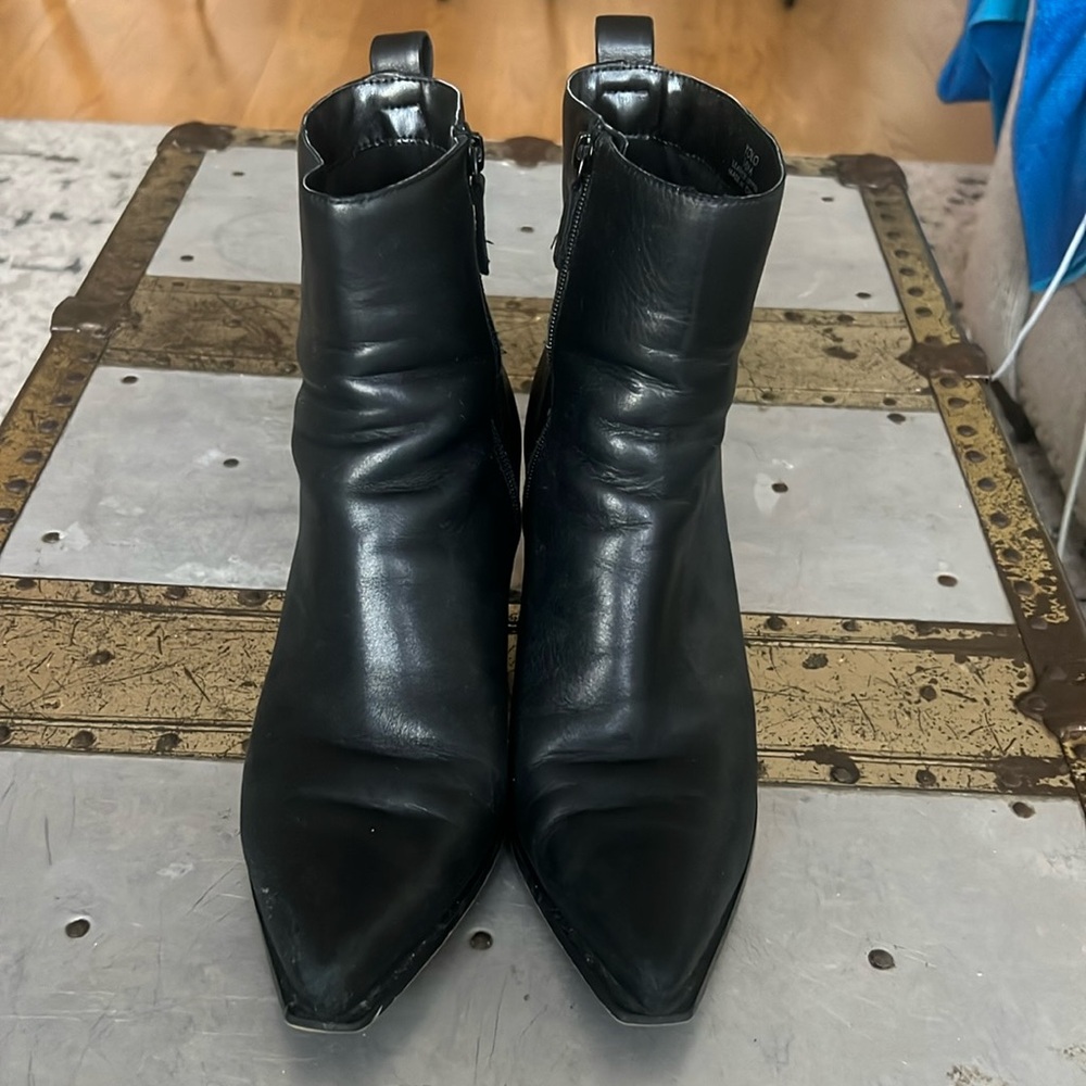 Black ankle boot